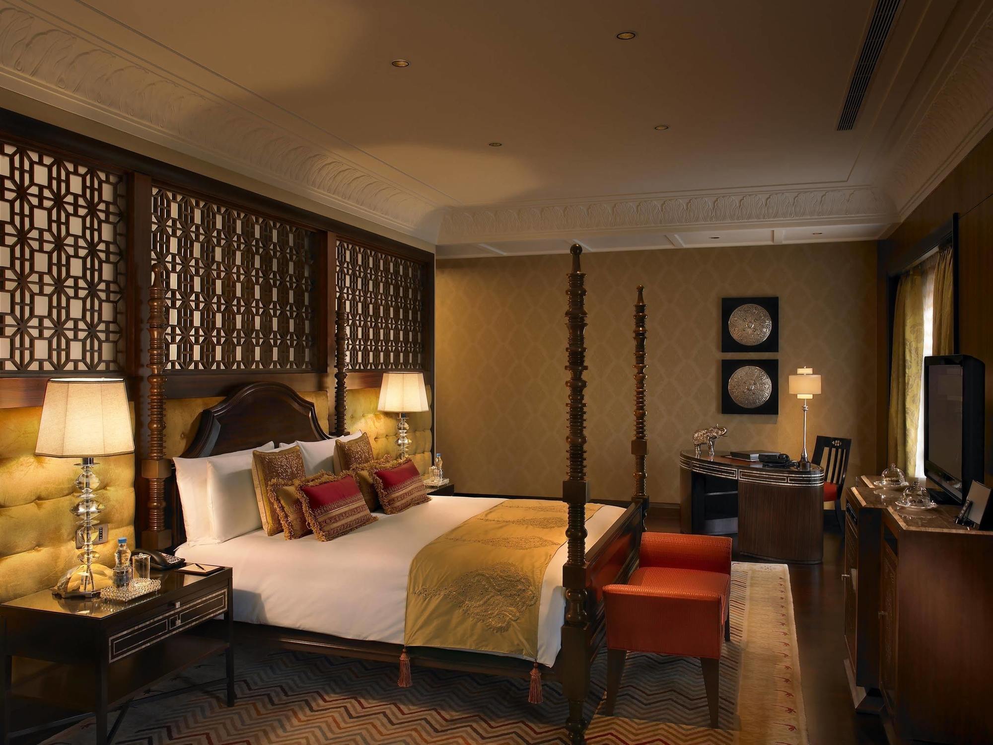 The Leela Palace Udaipur Chambre photo
